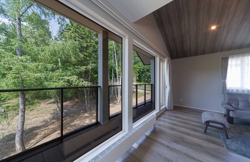 Makkari-mura House | Loves Only You - Loves Only You /Abuta Hokkaidō