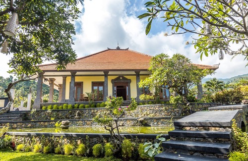 Kalibukbuk Villa | Lovina hillside & ocean view villas with 2 bedroom