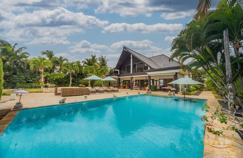 Lokapaksa Villa | Lovina Luxury Pool Villa, Where Class and Style Converge at North Bali!