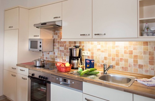 Haundorf Apartment | Lovingly designed FeWo-Wildrose* (60 sqm) with balcony for up to 4 people - vacation on the farm