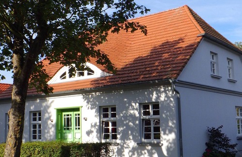 Ostseebad Wustrow Apartment | Lovingly furnished apartment in a quiet location with a beautiful garden near the beach