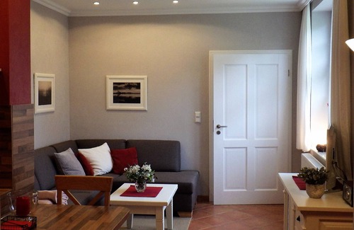 Ostseebad Wustrow Apartment | Lovingly furnished apartment in a quiet location with a beautiful garden near the beach