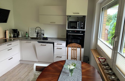 Quickborn Ski Chalet | Lovingly renovated bungalow Hamburg's countryside, fully fenced plot of land