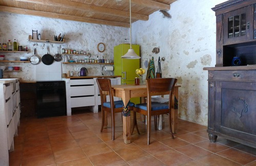 Vlachiana House | Lovingly restored and spacious natural stone house with pleasant summer coolness