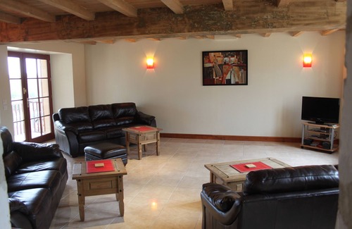 Courcoury Other | Lovingly Restored Farmhouse With Large Private Pool Set in 5 Acres near Saintes