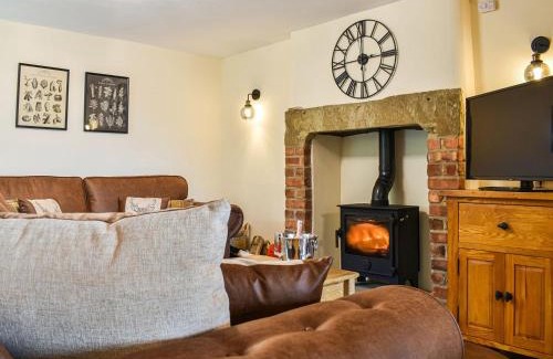 Blackwell in the Peak House | Low View