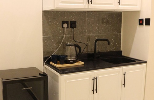 Riyadh Apartment | LP36.4 - Stylish Studio Apt Near Boulevard World