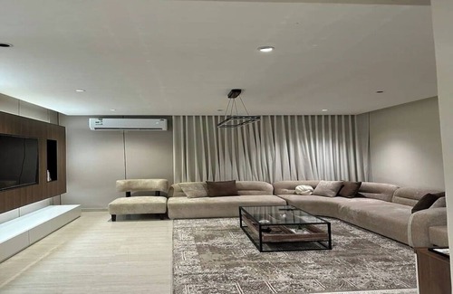 Al Aqiq Apartment | LP8.4 - Spacious 2 Bedroom Apartment near KAFD