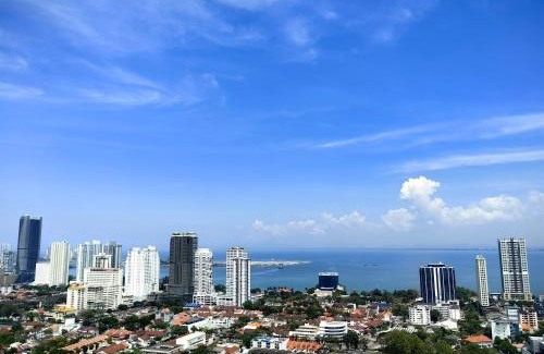Downtown George Town Apartment | LS Tropicana 218*Sea View*1BR*Georgetown*King Bed