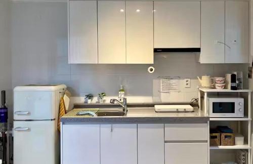 Sangam-dong Apartment | lStayDearl DMC Station walk 3 minutes l Hongdae 1 stop l Seoul Station 3 stops l Itaewon 20 minutes