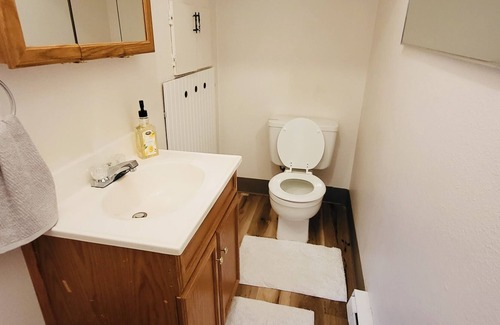 Campbell Park Apartment | (LT) Fully furnished 1 bedroom apartment in Anchorage