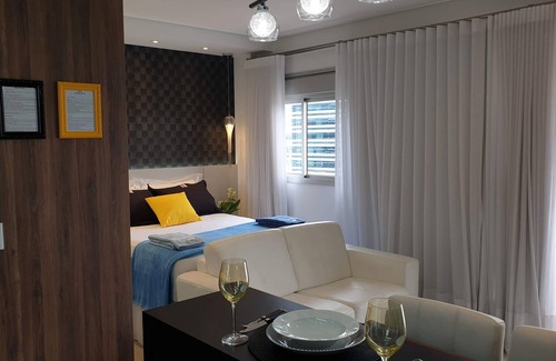 Sao Paulo Apartment | Luxury Queen Bed Downtown - EZ Tower & Rochavera Corporate next door