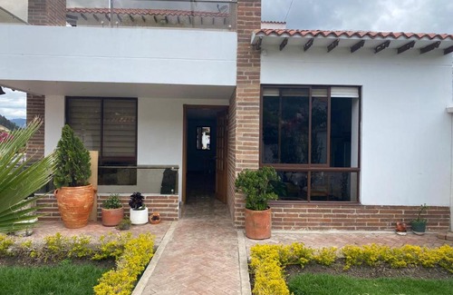 Tibasosa Bed & Breakfast | Luchos house