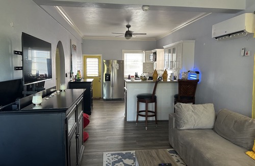 Portsmouth House | Lucia Bayview House