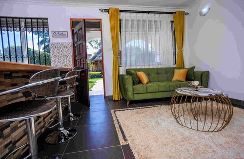 Kampala Cottage | Lucian Cottages: 1 bedroom peaceful retreat in Munyonyo