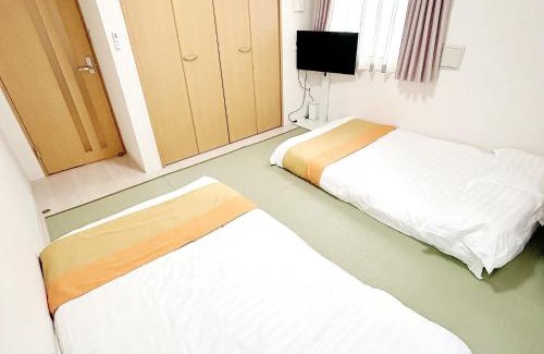 Taito Apartment | LuckyHouse浅草 成田羽田直行