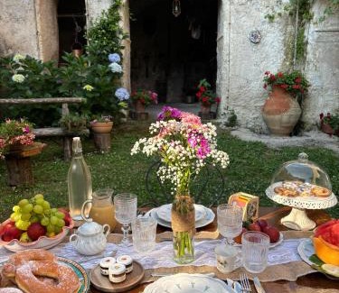 Tramonti Bed & Breakfast | Lucy's guest house Amalfi coast