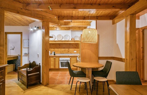Salardu Apartment | Luderna - Apartamento con terraza Molières