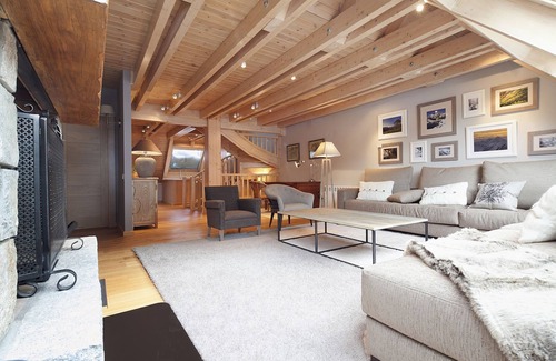 Tredos Apartment | Luderna - Tríplex Arbaet