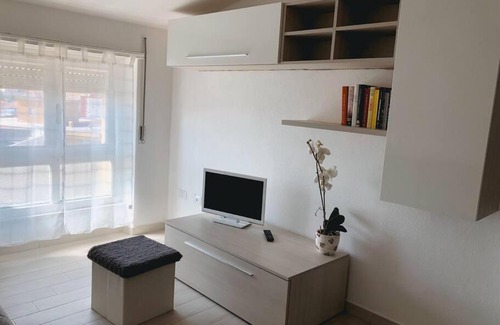 Nuoro Apartment | Luis Apartment - Appartamento per single o coppia R7265