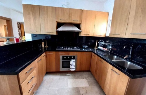 Santiago Province Apartment | Lujoso Apartamento en Santiago con WiFi y piscina