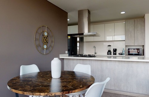 Chico Norte III Apartment | Lujoso Apto DE 2 HAB EN Unicentro
