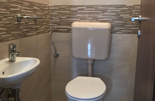 Kamen Apartment | Luka Big Apartment With Private Balcony And Parking Sea Views 7 min walk to beac
