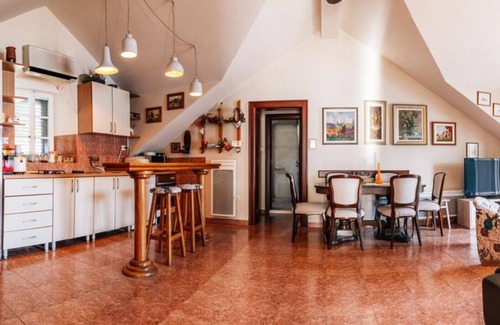 Orahovac Apartment | LukiDuki Beachfront Apartment
