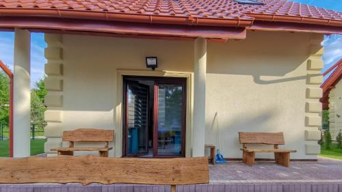Kruklanki Villa | Luksusowe domy na Mazurach nad jeziorem 2