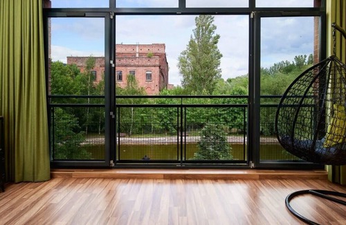 Lodz Apartment | Lumina loft studio near Księży Młyn