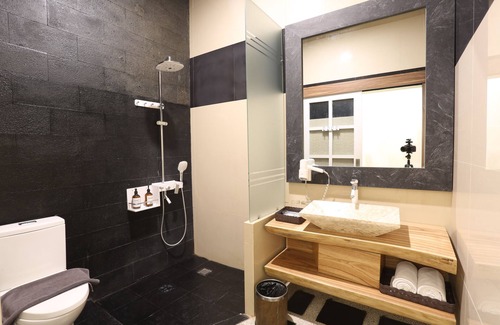 Banyuwangi Hotel | Luminor Hotel Banyuwangi Yos Sudarso by WH