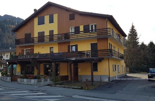 Ponte di Legno Apartment | Luminoso appartamento centrale