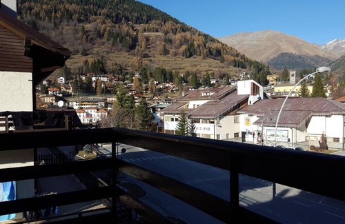 Ponte di Legno Apartment | Luminoso appartamento centrale