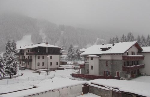 Ponte di Legno Apartment | Luminoso appartamento centrale