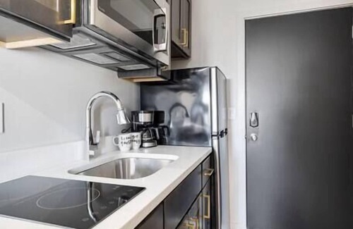Middletown Condo | Luminous Studio: Vibrant Living Experience