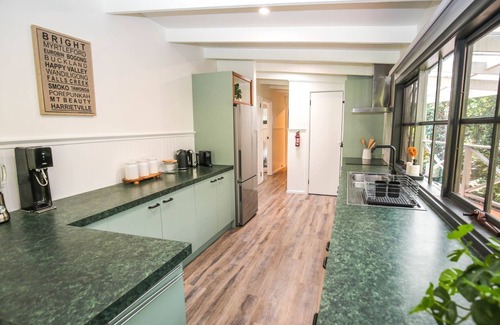 Bright House | LUMLEY ABODE : Bright