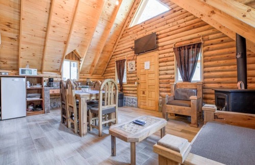 Santiago Cabin | Luna Cabin/ideal for family adventures