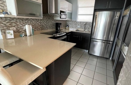 Ceiba Apartment | Luna del Mar PR un lugar para Soñar y Aventurar