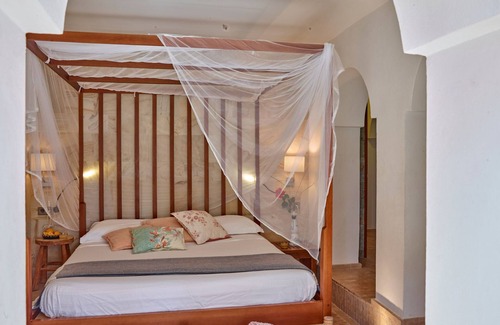 Sant Josep de sa Talaia House | Lush villa with Es Vedra views