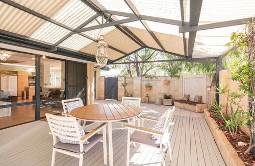 Dunsborough House | Luskentyre- 500m Beach -1km town