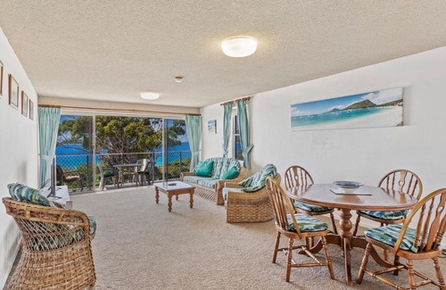 Nelson Bay Apartment | Luskin Lodge Unit 10 29 Weatherly Close