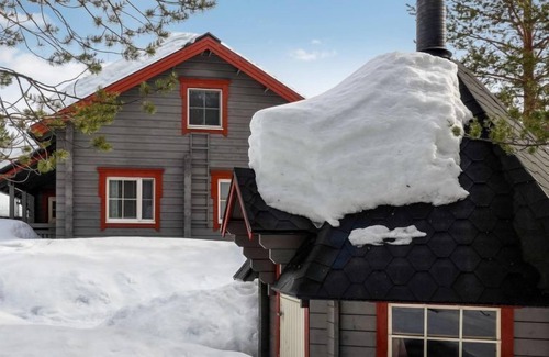Lampivaara House | Lustola B by Interhome