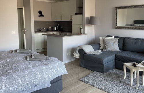 Region Hannover District Apartment | Lüttje time-out with sea view, WiFi and private parking included