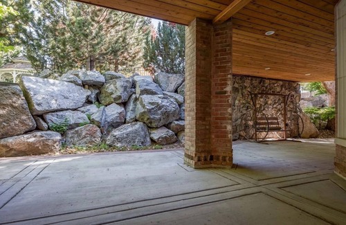 Orchard South House | LUX#1Mansion POOL Jacuzi Sauna Escape Rm EV View1.7ac Reunions Retreats & more!