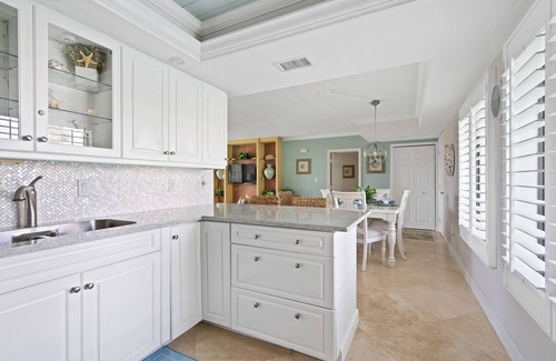Fort Pierce Condo | Lux 2/2 with beach, pools, golf, pickleball, tennis.