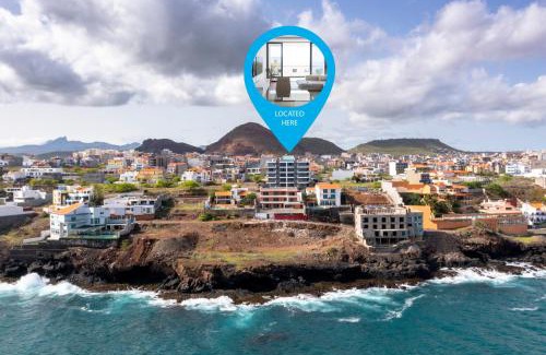 Praia Apartment | Lux 3-BR: Panoramic Sea View & Rooftop Pool
