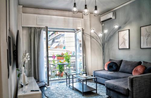 Petralona Apartment | Lux apartment near Acropolis! in the Heart of Athens