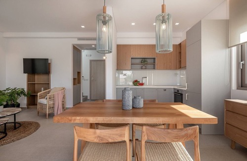 Tavronitis Villa | Lux big villas complex 22Sleeps★Walk Market&Taverna★500mt to the beach★8bedrooms