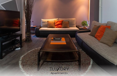 Skopje Region Apartment | ★LUX&Comfy Flat with splash of glam(ELUXORY Apts)★