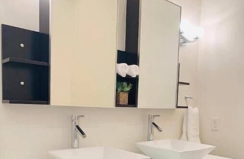 Warsaw Condo | Lux Loft Downtown Warsaw